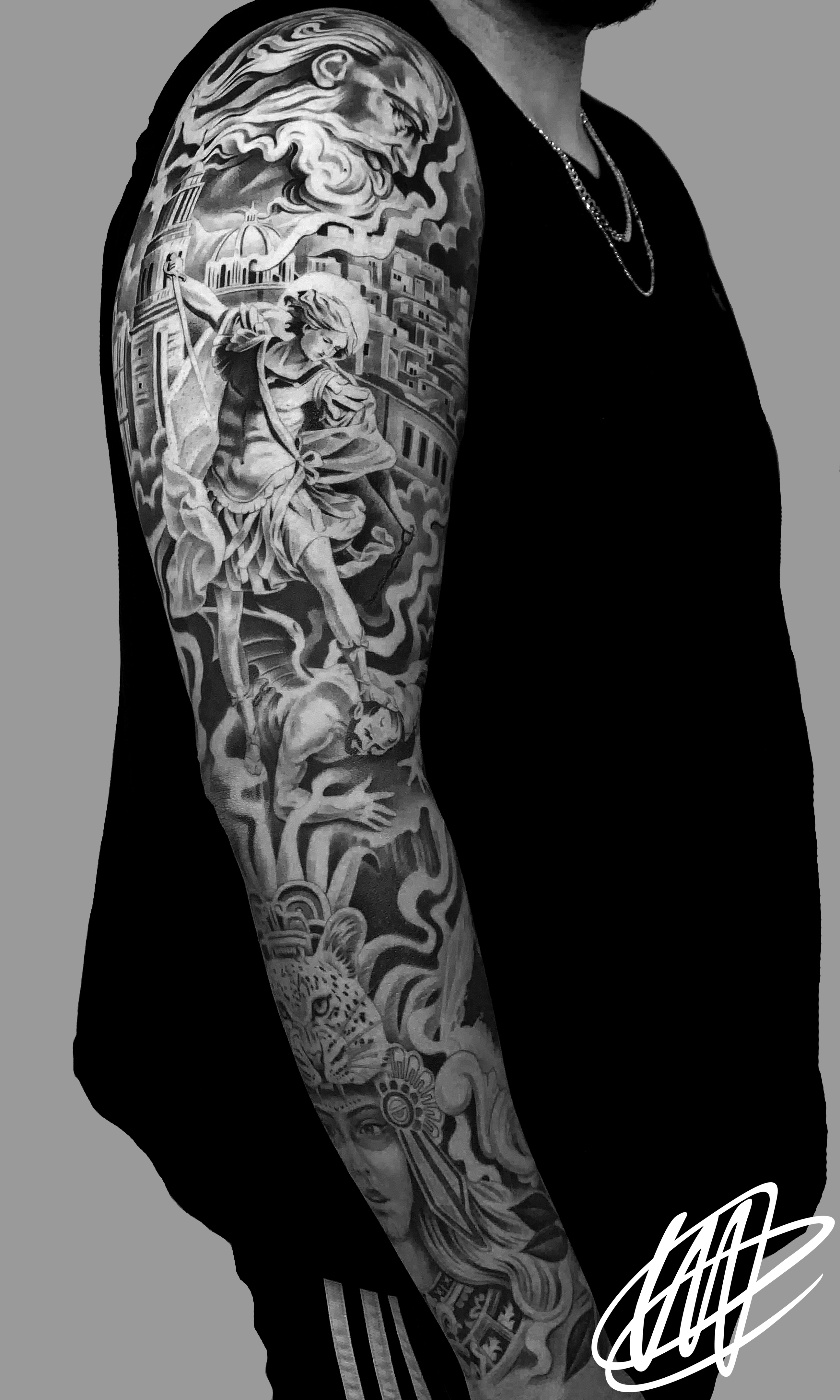 Eric Outer Sleeve close up